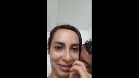 Snapshot of thecrazy_couple chatting on January 2025 06:27:02 PM Amber online show from January 2025 06:27:02 PM