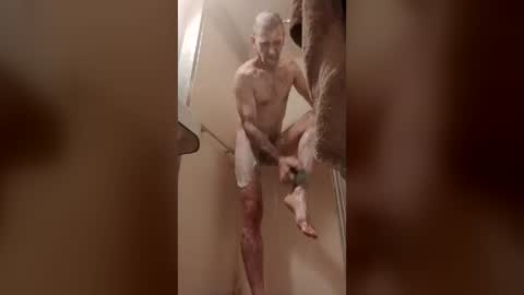 Snapshot of thedailyshower chatting on July 2026 09:19:02 AM thedailyshower online show from July 2026 09:19:02 AM