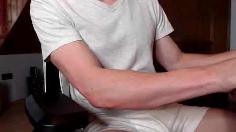 Snapshot of thedome372 chatting on October 2025 08:02:02 AM thedome372 online show from October 2025 08:02:02 AM