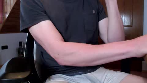 Snapshot of thedome372 chatting on November 2025 10:15:01 AM thedome372 online show from November 2025 10:15:01 AM