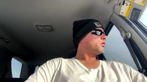 Snapshot of thedonald911 chatting on February 2025 09:53:02 PM Carter Bates online show from February 2025 09:53:02 PM