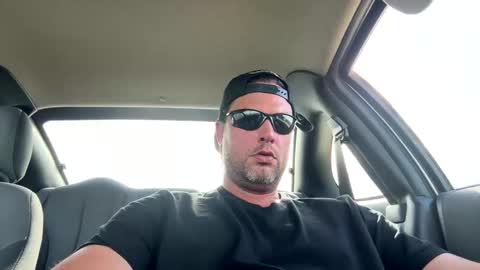 Snapshot of thedonald911 chatting on September 2025 07:52:01 PM Carter Bates online show from September 2025 07:52:01 PM