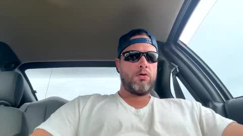 Snapshot of thedonald911 chatting on November 2025 09:30:02 PM Carter Bates online show from November 2025 09:30:02 PM