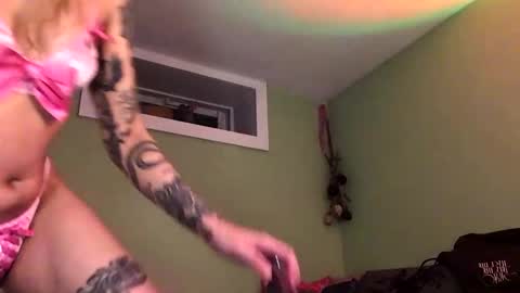 Snapshot of theeking_venus chatting on January 2025 02:58:02 AM KIng Venus online show from January 2025 02:58:02 AM