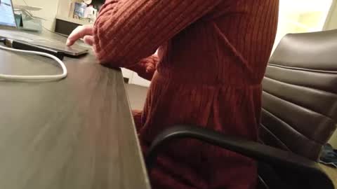 Snapshot of theelakaman chatting on November 2025 01:40:01 AM theelakaman online show from November 2025 01:40:01 AM