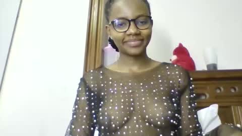 theequinn online show from October 2025 05:48:02 AM