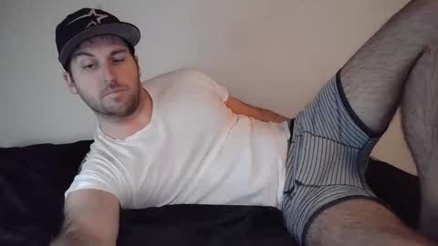 Theetwohander online show from February 2026 07:01:01 PM