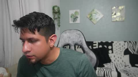 Snapshot of thegianni chatting on September 2025 02:38:02 AM Marcelo online show from September 2025 02:38:02 AM