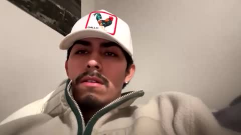 theglorious2002 online show from November 2025 09:26:02 PM