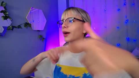 Snapshot of thegodmother_gh chatting on October 2025 03:08:01 AM Peyton online show from October 2025 03:08:01 AM