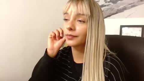 Snapshot of thegodmother_gh chatting on November 2025 04:11:02 AM Peyton online show from November 2025 04:11:02 AM