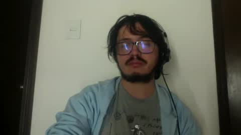 Snapshot of theguitarmistery chatting on March 2026 05:57:01 AM theguitarmistery online show from March 2026 05:57:01 AM