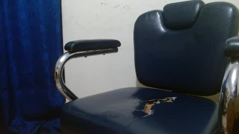 thehousedog online show from April 2026 01:41:01 PM