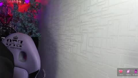 Theia  online show from December 2025 12:45:02 PM