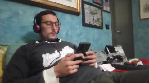 Snapshot of theitalianx95x chatting on December 2024 09:26:01 PM theitalianx95x online show from December 2024 09:26:01 PM