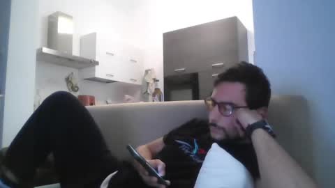 Snapshot of theitalianx95x chatting on November 2025 02:22:01 PM theitalianx95x online show from November 2025 02:22:01 PM