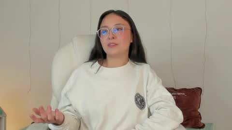 Katie. Kate is the name I go by. online show from April 2026 06:03:02 AM