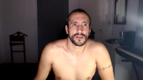 Snapshot of thekingofpains chatting on September 2025 08:31:02 PM KINGOFPAINS online show from September 2025 08:31:02 PM