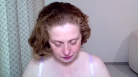 Ella online show from November 2025 07:08:02 AM