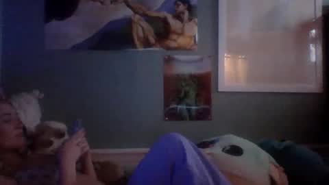 Snapshot of thelittlebambii chatting on December 2024 03:40:02 AM Little Bambii online show from December 2024 03:40:02 AM