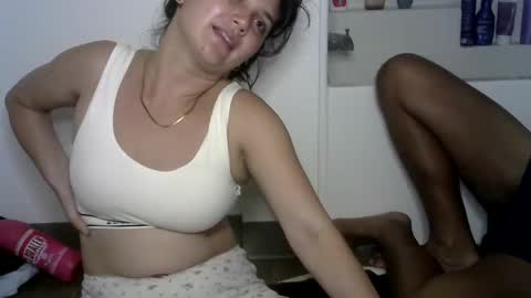 BABYGIRLX03 online show from October 2025 09:17:01 AM