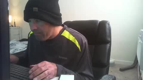 theman18951pa online show from March 2025 02:12:01 PM