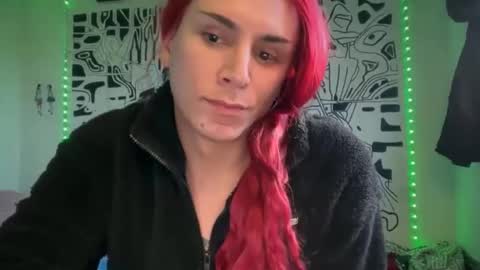 Lucy Lucy online show from November 2025 10:34:02 PM