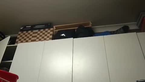 themilfandii online show from March 2026 08:35:02 PM