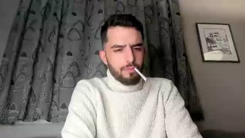 themmistokles online show from December 2024 10:12:01 PM