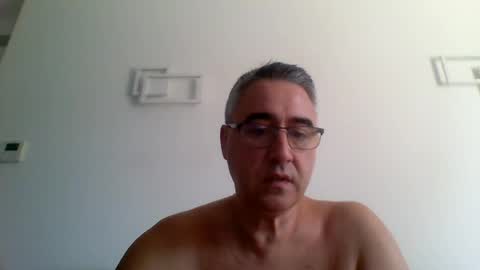 Snapshot of themohican chatting on July 2026 08:41:01 AM Themohican online show from July 2026 08:41:01 AM