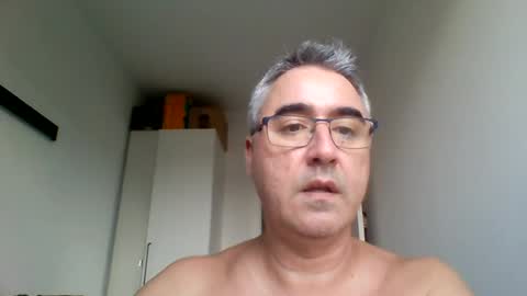 Snapshot of themohican chatting on July 2026 11:08:02 AM Themohican online show from July 2026 11:08:02 AM