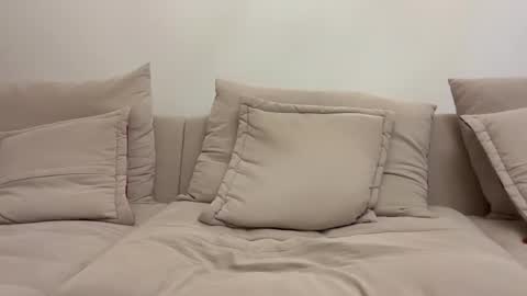 Snapshot of themonarchgoat chatting on December 2024 10:09:02 PM TheMonarchGoat online show from December 2024 10:09:02 PM