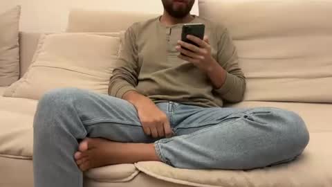 Snapshot of themonarchgoat chatting on January 2025 06:28:01 PM TheMonarchGoat online show from January 2025 06:28:01 PM