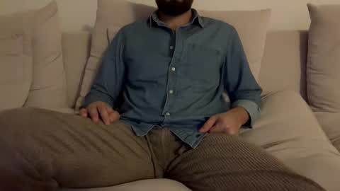 Snapshot of themonarchgoat chatting on February 2025 11:25:02 PM TheMonarchGoat online show from February 2025 11:25:02 PM