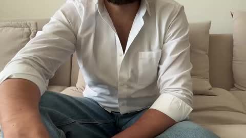 Snapshot of themonarchgoat chatting on October 2025 09:41:01 AM TheMonarchGoat online show from October 2025 09:41:01 AM