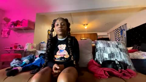 the moody witch online show from November 2025 10:59:01 AM