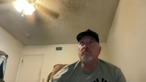 Snapshot of thenewganon chatting on June 2026 03:42:02 AM thenewganon online show from June 2026 03:42:02 AM