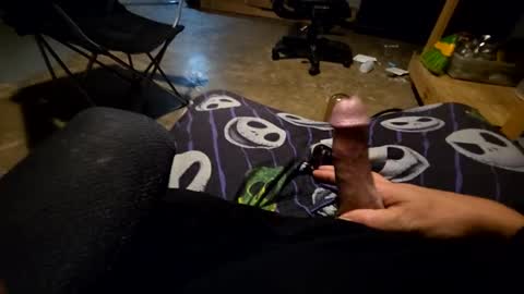 Snapshot of thenewone22901 chatting on October 2025 04:00:02 AM thenewone22901 online show from October 2025 04:00:02 AM