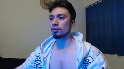 Theo online show from November 2025 04:28:01 PM