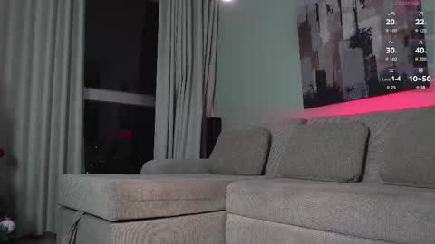  THEO- MATEO  online show from January 2026 11:30:02 PM