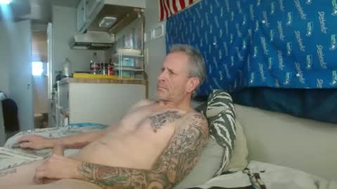 Snapshot of theoneyouwant2fuck chatting on January 2025 05:33:01 PM theoneyouwanttwofuck online show from January 2025 05:33:01 PM