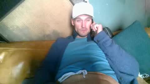 Snapshot of theoutfitter chatting on November 2025 12:26:01 PM MISTERPOWERS online show from November 2025 12:26:01 PM