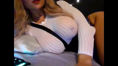 the peach princess  online show from March 2025 07:39:01 PM