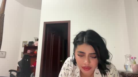 Snapshot of therealcamilabaddie chatting on March 2025 09:18:02 AM therealcamilabaddie online show from March 2025 09:18:02 AM