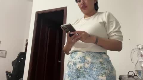 Snapshot of therealcamilabaddie chatting on March 2025 12:59:02 AM therealcamilabaddie online show from March 2025 12:59:02 AM