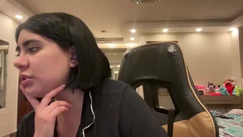 Snapshot of therealcamilabaddie chatting on November 2025 06:44:01 AM therealcamilabaddie online show from November 2025 06:44:01 AM