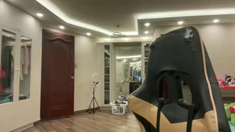 Snapshot of therealcamilabaddie chatting on November 2025 11:15:01 PM therealcamilabaddie online show from November 2025 11:15:01 PM