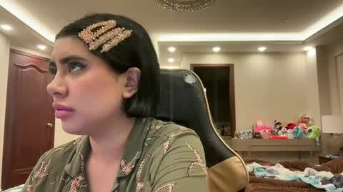 Snapshot of therealcamilabaddie chatting on November 2025 06:24:01 AM therealcamilabaddie online show from November 2025 06:24:01 AM