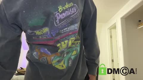 therealdylansdick online show from November 2025 12:27:02 AM