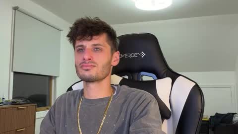 therealdylansdick online show from November 2025 10:03:02 PM